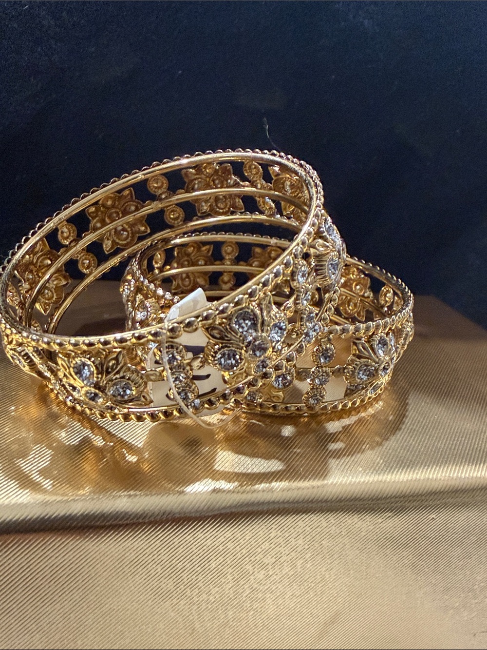 Elegant Gold Tone Floral Crystal Bangle Bracelet Set - Women Jewelry